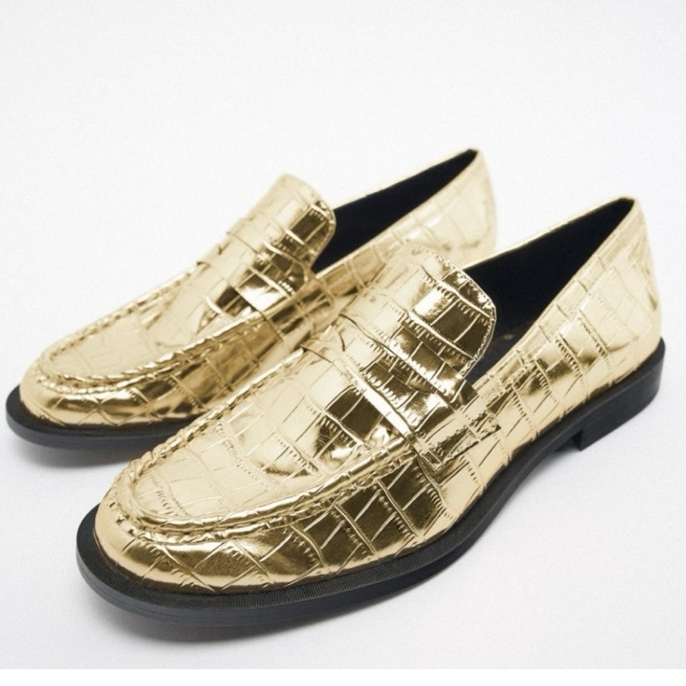 NWT ZARA Metallic Gold Croc-Embossed Loafers Size 7.5